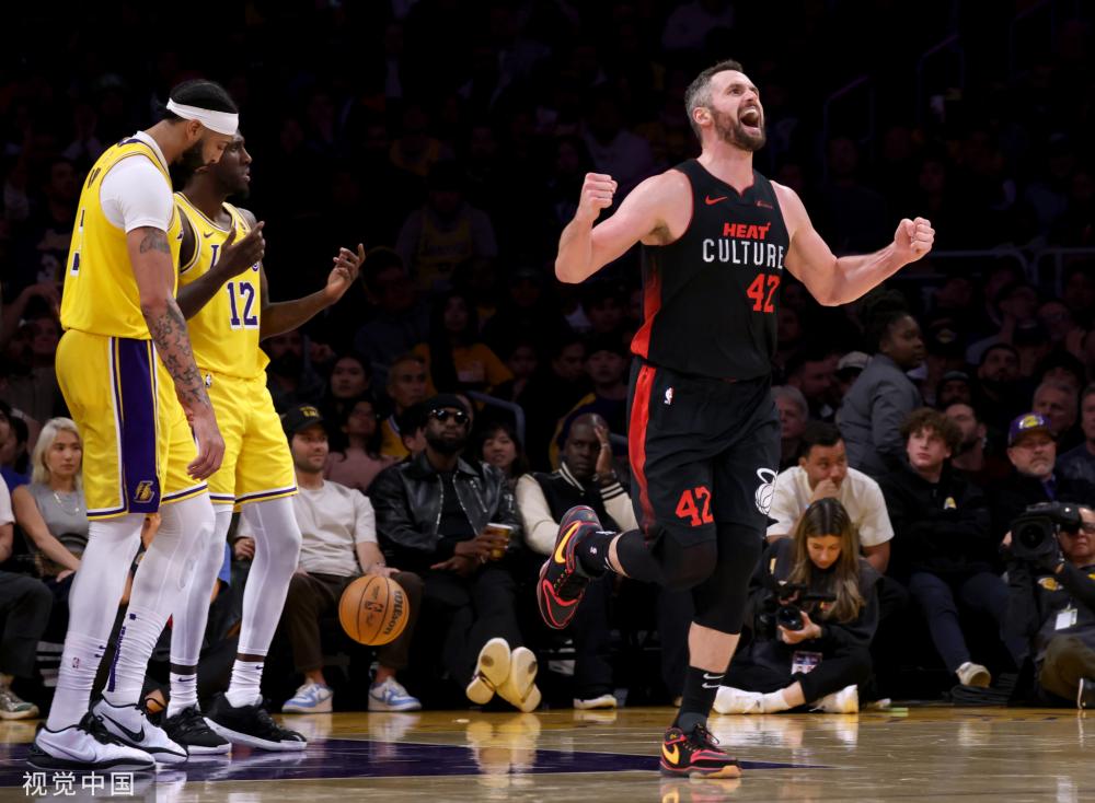 篮球场上最 篮球场上最