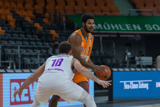 也在推动乒 也在推动乒