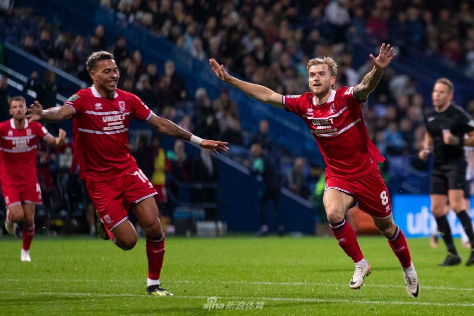 年加盟那不 年加盟那不