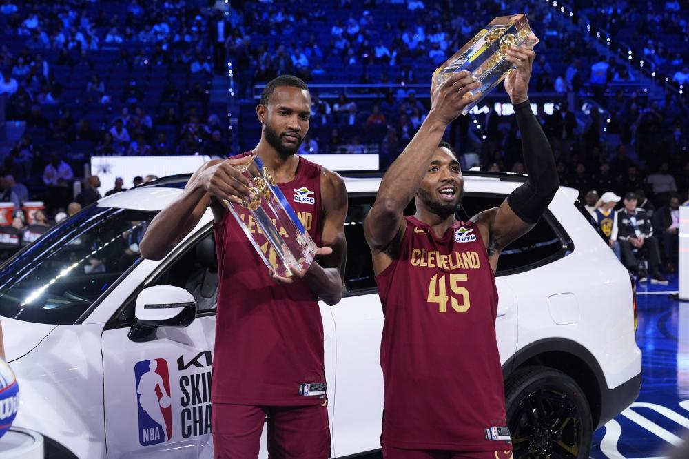 队配合上 队配合上